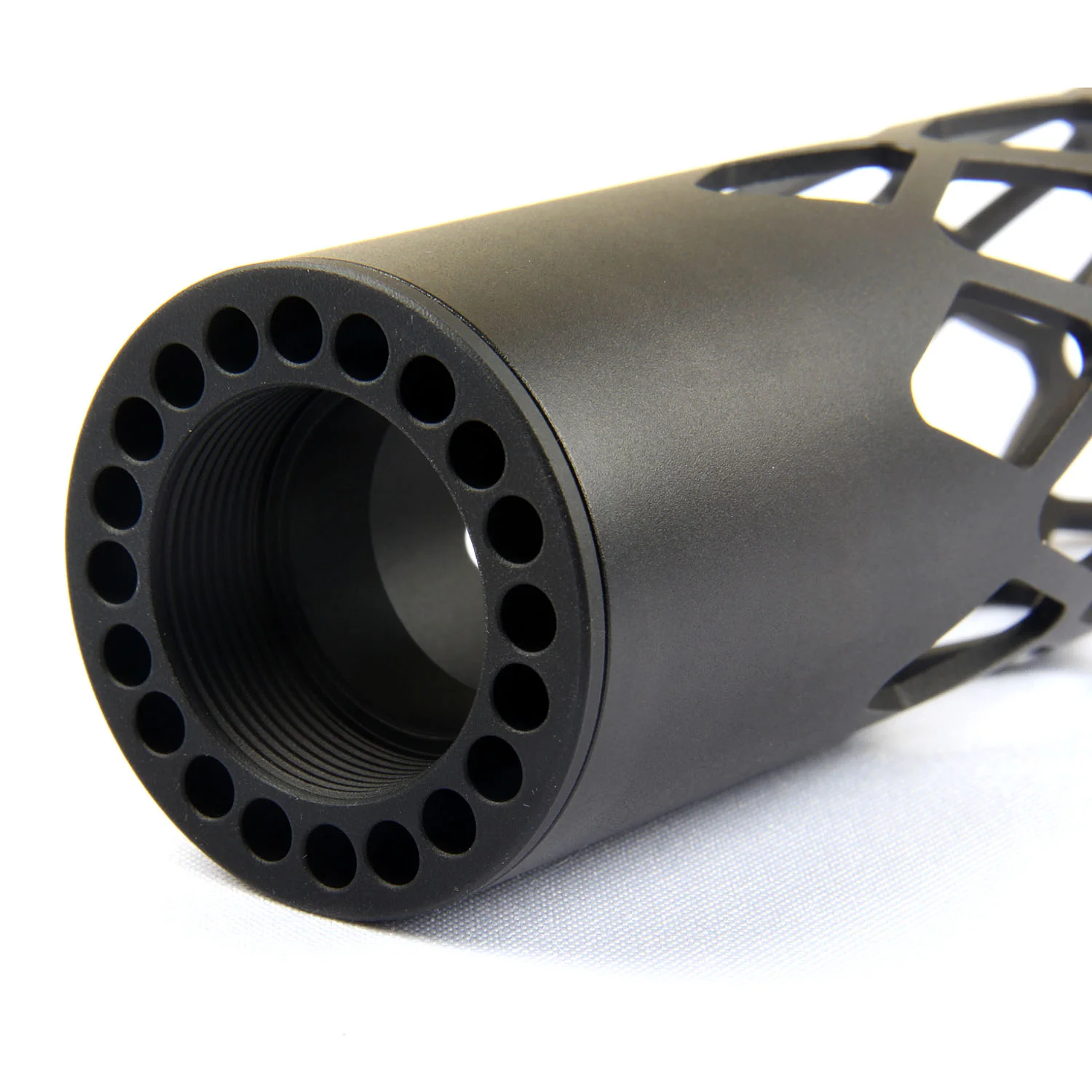 AR-15 Super light Free Float Rhomb Hollow Out Handguard 7“  & 15" - Image 10